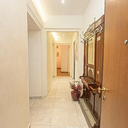 Apartment Real Italian Estate - Gold E Silver Genoa